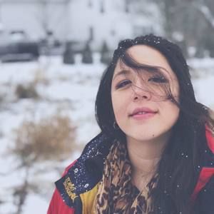 Meet your Posher, Ilana